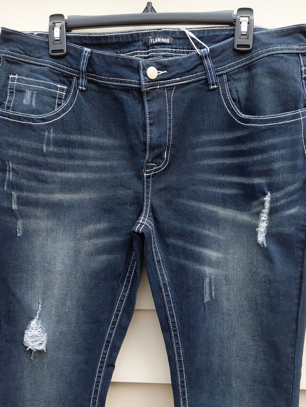 FLAMINGO Women's  Dark Wash Distressed Jeans Size 2XL